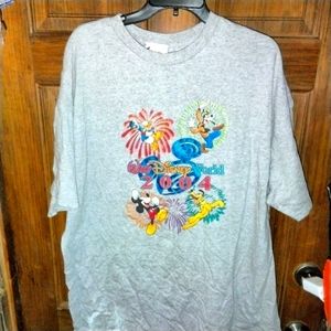 Walt Disney tshirt